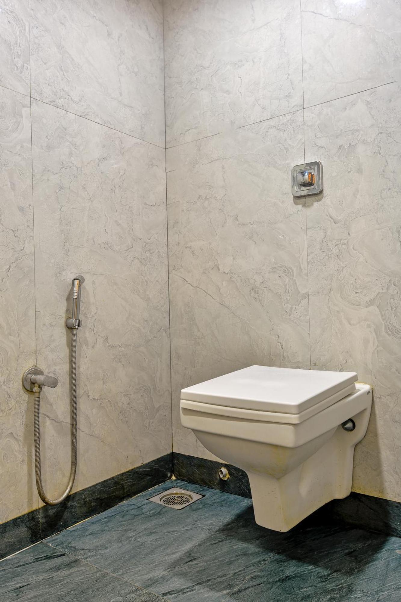 Hotel Deluxe Bombaj Zewnętrze zdjęcie