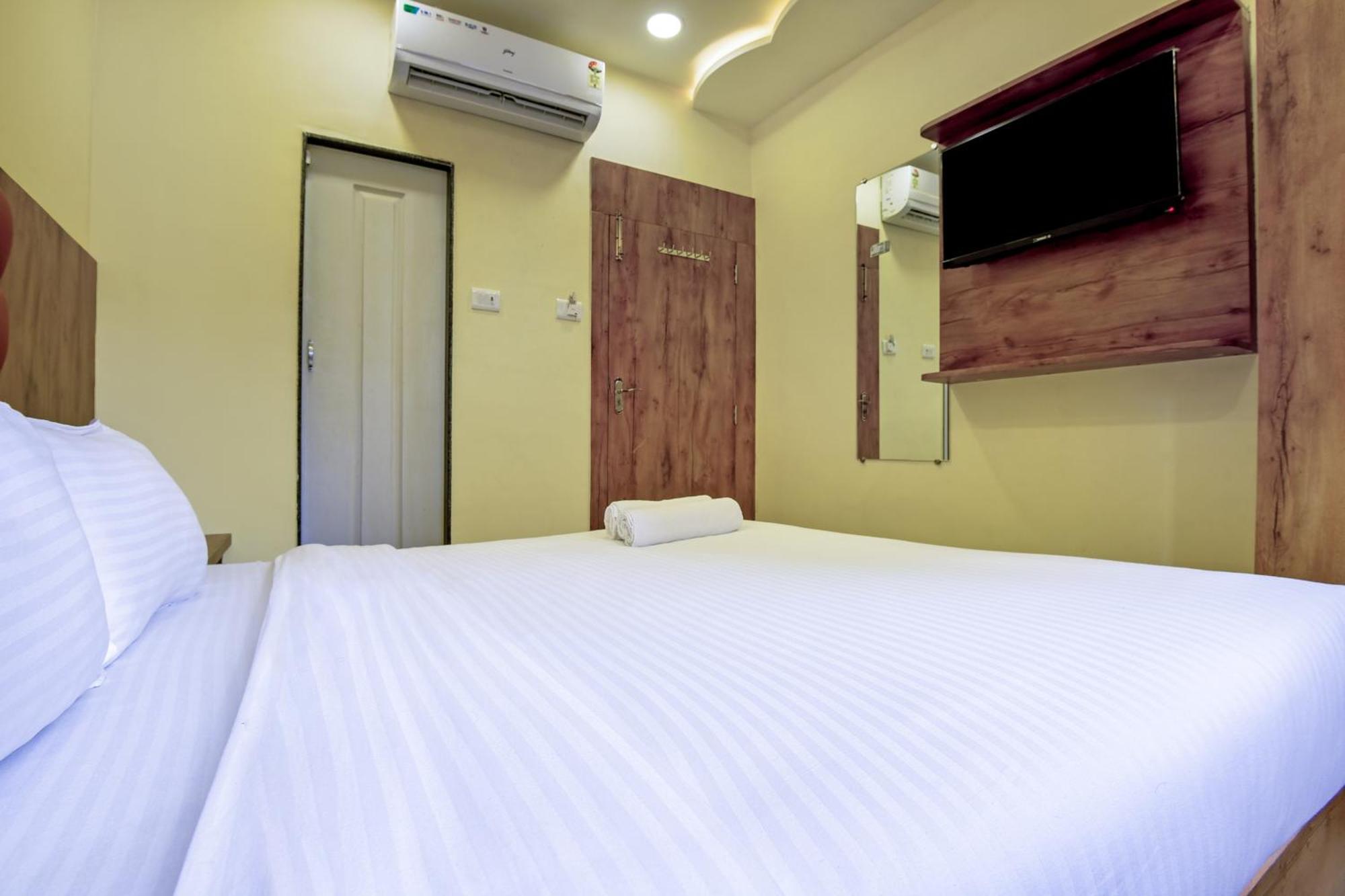 Hotel Deluxe Bombaj Zewnętrze zdjęcie